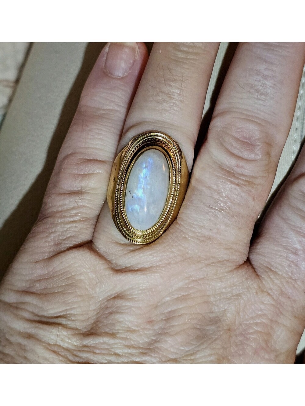Vintage Brass Rainbow Moonstone Ring Size 7.5 Flash Unisex Men Women - Picture 2 of 5